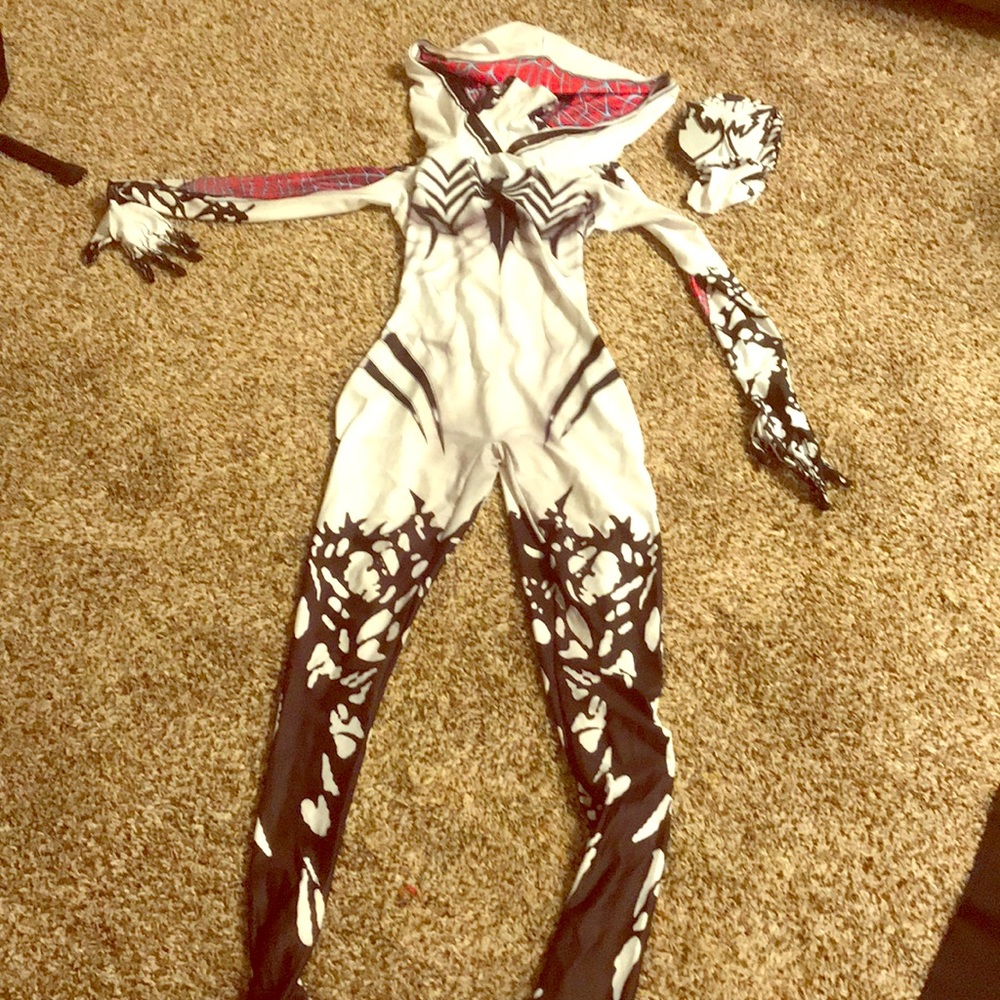 Gwen Stacy Costume